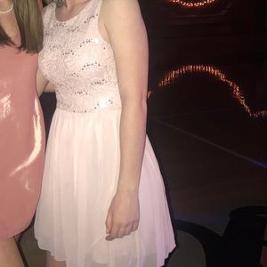 ⭐️ light pink sweetheart/semi formal dress ⭐️